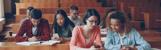 Najavljena potpuna zabrana korišćenja telefona u školama u Srbiji