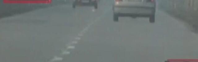 Tinejdžer divljao kod Subotice: Vozio 200 na sat sa probnom dozvolom, policija ga odmah zaustavila!