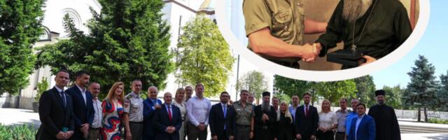 DUHOVNA BEZBEDNOST JE TEMELJ SVAKE DRUGE, PA I DRŽAVNE: Patrijarh Porfirije razgovarao sa polaznicima Visokih studija bezbednosti i odbrane