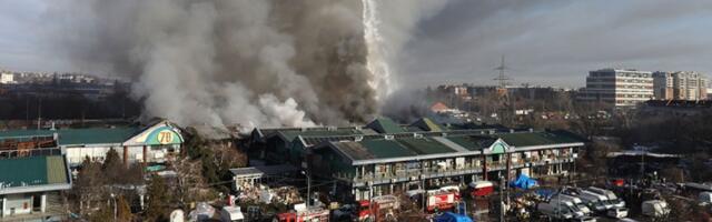 Kakva je sudbina Kineskog tržnog centra posle požara?