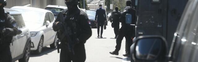 "Da li će SAJ ili neko podmetnuti suzavce, pa nas optužiti da izazivamo HAOS?"