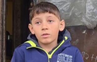 Malog Nikolu tata nije hteo, a mama mu je umrla! Nema ni šta da jede, ali ima dve želje: Priča dečaka slama i najtvrđa srca (VIDEO)