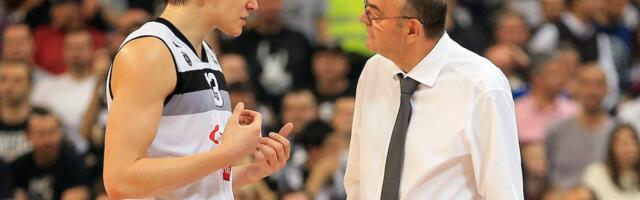 Bogdan Bogdanović se oprostio od Duška Vujoševića emotivnim pismom: „Ti i ja sami u Pioniru, na glavnom terenu…“