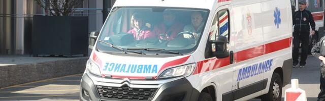 Kombi udario motociklistu u Beogradu! Saobraćaj obustavljen