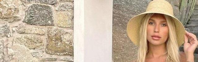 Kakva bomba! Đokovićeva snajka se pohvalila vitkom figurom, mnoge žene će joj pozavideti na izvajanom stomaku (FOTO)