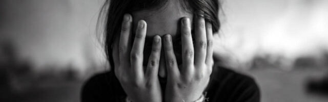 Lekcija za sve roditelje: Devojčica oteta dok je šteala psa, a otac se odmah setio kako da je pronađe