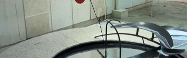 VIDEO: Otrovna fontana kojoj niko ne sme da se približi