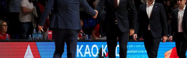 ŠTA JE SAŠA OBRADOVIĆ REKAO TRENERU ZLATIBORA POSLE SKANDALOZNE TUČE?! Strajin Nedović otvorio dušu: "Prišao nam je..."