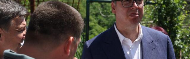 Vučić najavio ostavku: Dojče vele piše – šta se iza toga krije?