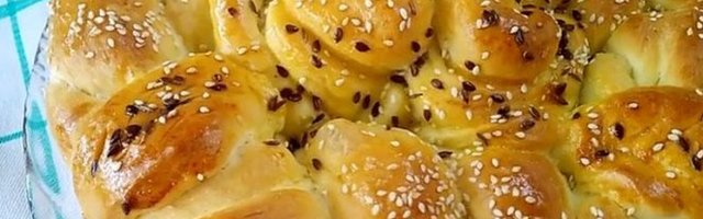 (VIDEO) NAJMEKŠA VASKRŠNJA POGAČA!  Ukusna poput najlepšeg kolača!