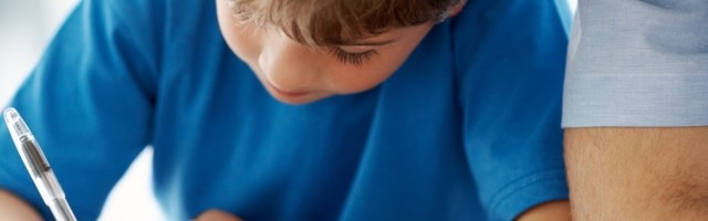 Dvoje od troje dece sa disleksijom ne dobija stručnu podršku koja im je potrebna!