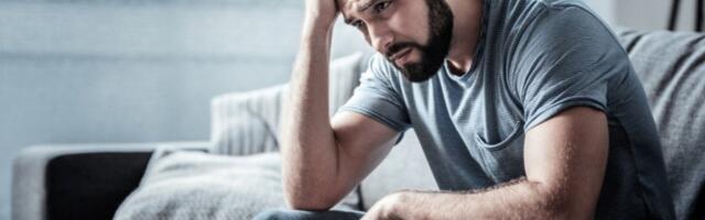 "GOLOTINJA" MU DOŠLA GLAVE! Srbin van sebe zbog UCENA: Nepoznata osoba pokušava da mu IZNUDI NOVAC za slike koje je slao dragoj osobi! OČAJAN