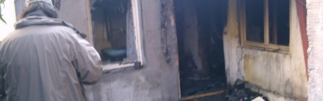 (FOTO) TUGA NA ZGARIŠTU DRAGANOVE KUĆE: Živeći bez struje i vode, nastradao je u požaru, OSTAVLJEN I ZABORAVLJEN OD SVIH!