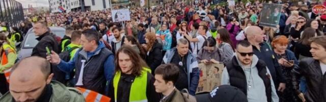 Arhiv javnih skupova saopštio: Evo koliko je bilo ljudi na protestu ispred Informera