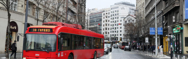 GRAĐANI, OVO JE VAŽNO AKO DANAS KORISTITE TROLEJBUS Popravka u poznatoj ulici, evo šta se menja