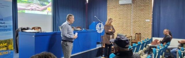 Panel diskusija u Ivanjici: Kako da nam selo ostane živo i veselo?