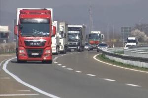 Камионе нема ко да вози ни са добром платом - како Србија може да реши проблем