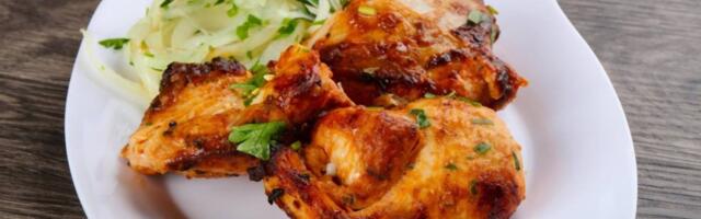 Mirisna i sočna piletina iz rerne sa senfom i ruzmarinom