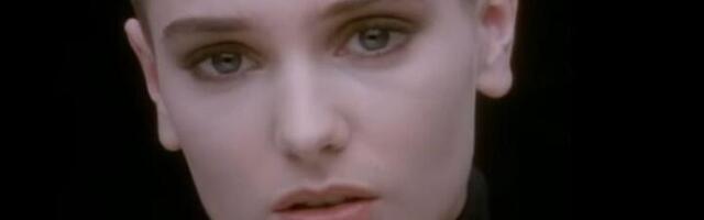 Obožavatelji u Dablinu pevaju "Nothing Compares 2U"