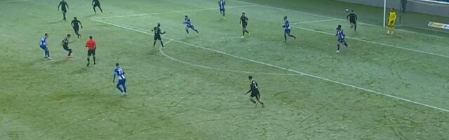 Sneg na beogradskom derbiju u Super ligi Srbije: Igrači ostalu u čudu zbog "bele mećave"