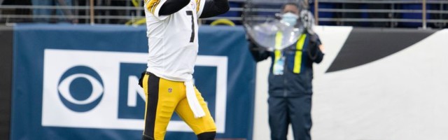 Savršeni Big Ben, Stilersi 10-0, samouništenje Pekersa u Indijanapolisu, šampion se provukao u Las Vegasu, teška povreda Buroua