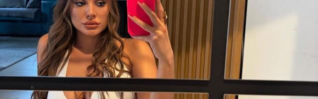 Luna raspalila maštu, vruća poza iz stana: Mreže se usijale zbog novih slika, evo šta joj pišu