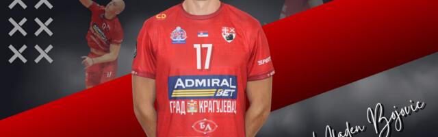 PAO POTPIS: Mladen Bojović i naredne sezone u Radničkom