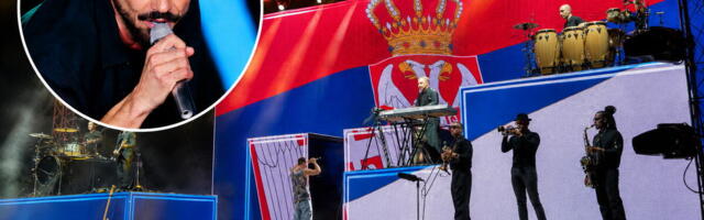 Srpska trobojka se vijorila na koncertu Rikija Martina: Latino zvezda zapalila Beograd, zbog ovoga mu svi skidaju kapu