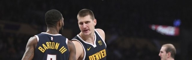 HOĆEŠ DA  SUDIŠ NBA? E onda MORAŠ da se vakcinišeš!