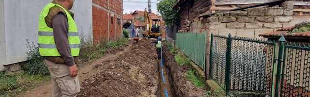 Proleterska ulica u Gornjem Stopanju dobila novu vodovodnu mrežu, najavljena rekonstrukcija mreže i u Karađorđevoj ulici