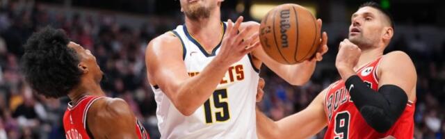 Jokić razigran protiv Vučevića i Čikaga, Denver jedva čeka start sezone (VIDEO)
