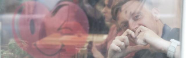 Srpski glumci posetili kafić najvećeg srca u Beogradu: Na ovom mestu rade mladi sa smetnjama u razvoju