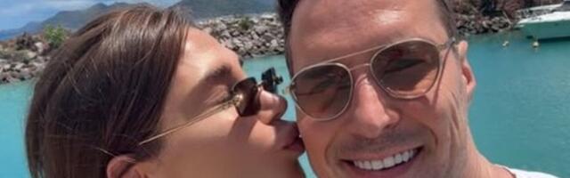 Veliko slavlje u domu Peđe Jovanovića: Supruga mu se obratila jakim rečima, pa objavila sliku iz porodilišta