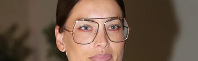 MISTERIJA NADGROBNOG SPOMENIKA OCA Mirke Vasiljević: Evo zbog čega se na kipu nalazi Mercedes!