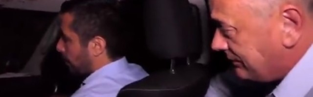 I TOMA IMA SVOG DROBNJAKA: Mona preslišava Antića i glumi Vučića (VIDEO)