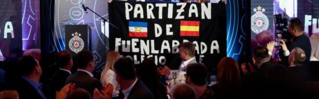 PRE 30 GODINA PARTIZAN JE POSTAO ŠAMPION EVROPE! Đorđević je postigao jednu od najčuvenijih trojki u istoriji, eksplodirala je hala u Istanbulu...