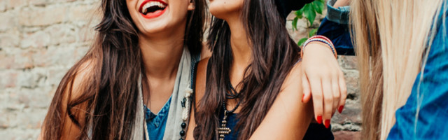 Mujo se jada Hasi da ima veliki problem kad god ugleda zgodnu žensku...