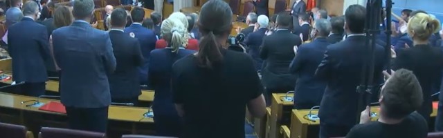 Verifikovani mandati, tri koalicije podržale Krivokapića za mandatara
