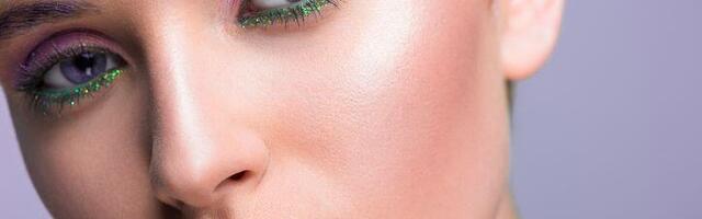 5 boja makeupa koje će dominirati na proleće i leto 2025, prema predviđanju Pinterest Palette