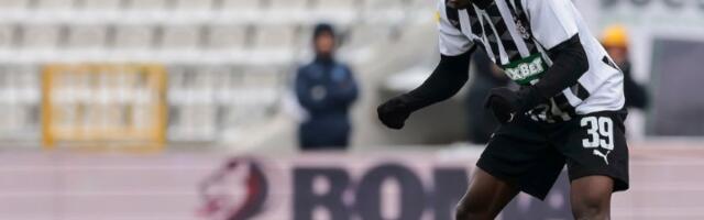Partizan rutinski do četvrtfinala Kupa: Radnik razbijen