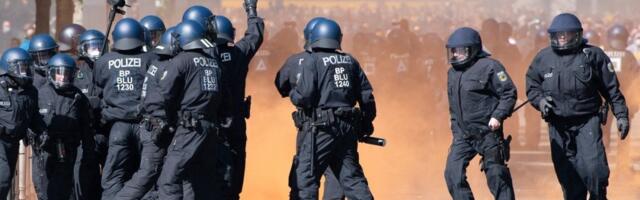 Skandal nad skandalima! Navijač za 100 minuta počinio 45 zločina, objavljeni detalji sa suđenja!