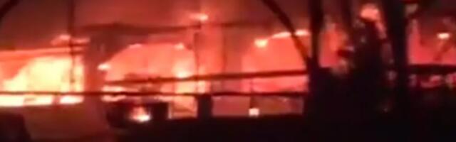 Најмање 23 особе погинуле у пожару у Индији