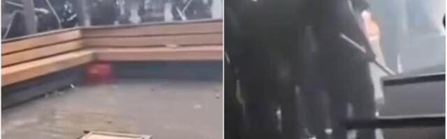 JEZIVA TUČA DELIJA I GROBARA! Isplivao snimak brutalnog nasilja! Uništen kafić, motke, buka i divljanje huligana