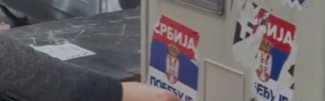 Погледајте шта ова „блокадерка“ ради са српском тробојком