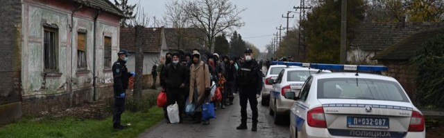 Vulin: U Vršcu i Novom Kneževcu pronađeno 450 migranata van kampova