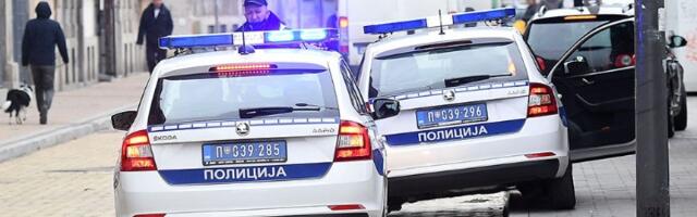 Mladić poginuo, pao kroz otvor za lift