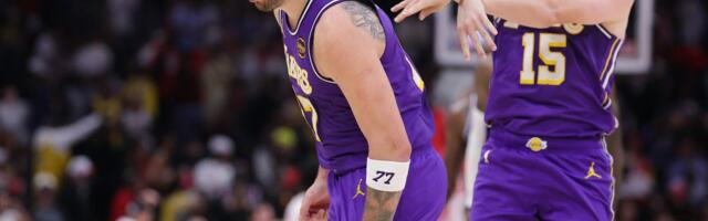 Dončić igra kao razjarena zver! Ubacio 40 poena, vikao na publiku i oborio rekord Brajanta /VIDEO/