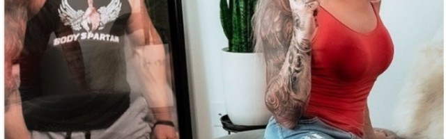 Bivši poznati rvač izneo je činjenicu da je transrodan i da obožava šminku, a porodici nije bilo nimalo lako!