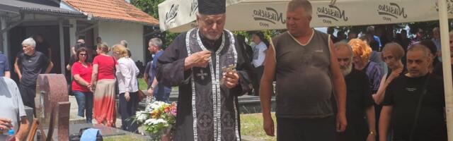 Bard čačanskog novinarstva sahranjen na groblju Lugovi