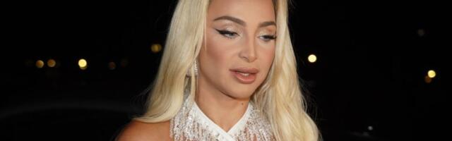 Dekolte do pupka: Maja Berović raspametila bujnim poprsjem na teniskom terenu (FOTO)